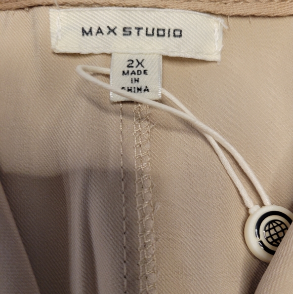 Max Studios Jacket/Cardigan - Picture 16 of 16